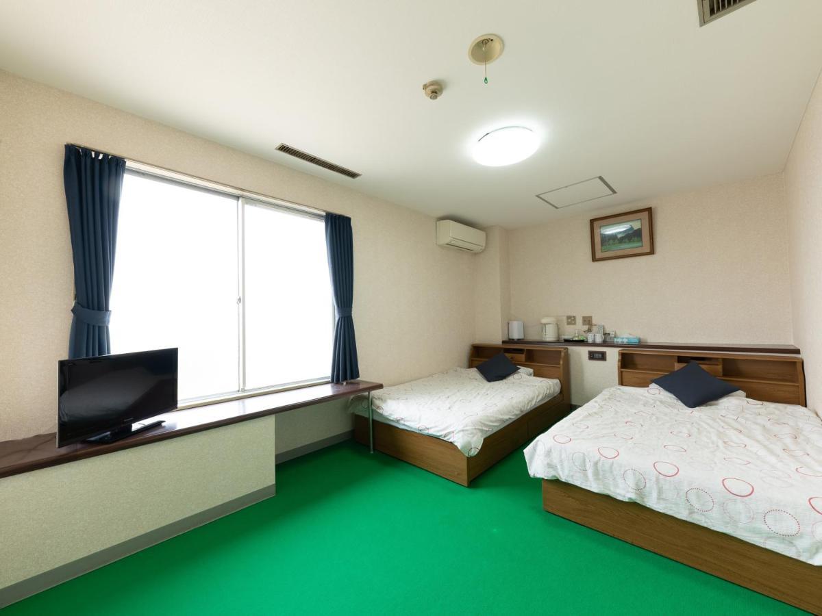 Tabist Business Hotel Chitose Kashiwazaki Buitenkant foto